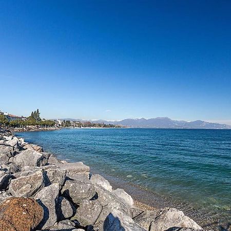 Garda Lake View Apartment Desenzano del Garda Exteriér fotografie